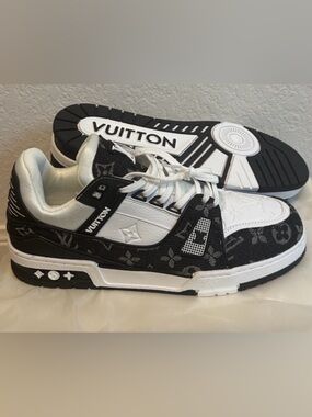 Louis Vuitton Black & White Men's Low-Top Sneakers with Monogram Paneling